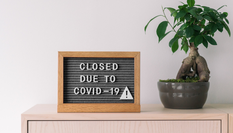 COVID lockdown sign
