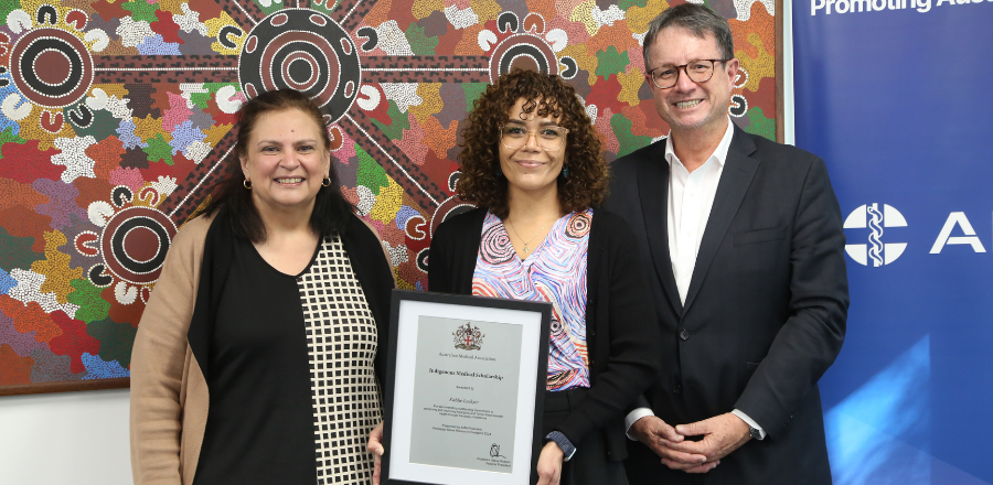 In L-R order Dr Simone Raye (AIDA President), Kahlie Lockyer, Prof Steve Robson (AMA President)